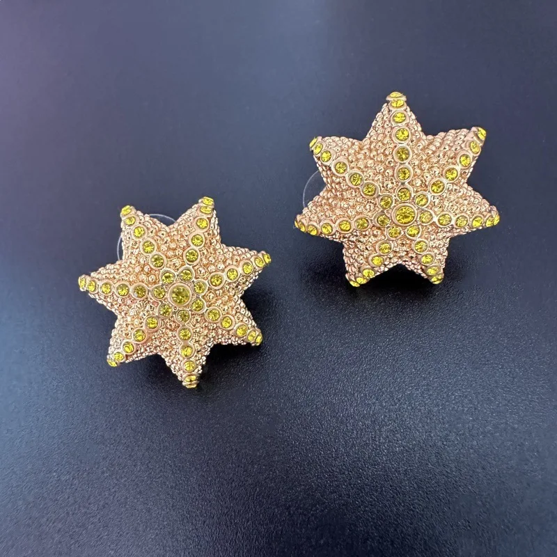 Pendientes de tuerca con forma - Vintage Fashion Runway reseña y precio